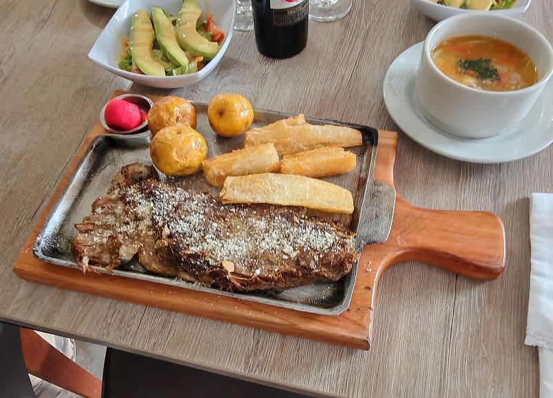 Restaurante Azafrán Hotel Abadías